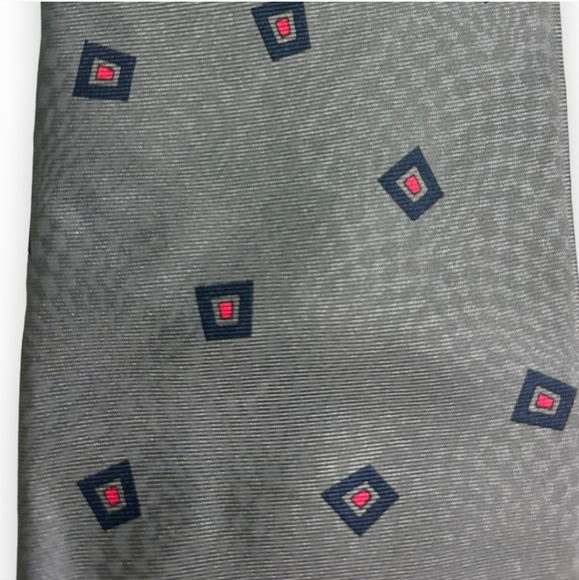 GIVENCHY 100% Silk Tie Grey Toile Abstract Geometric PrintVintage!100% S… - Picture 5 of 5